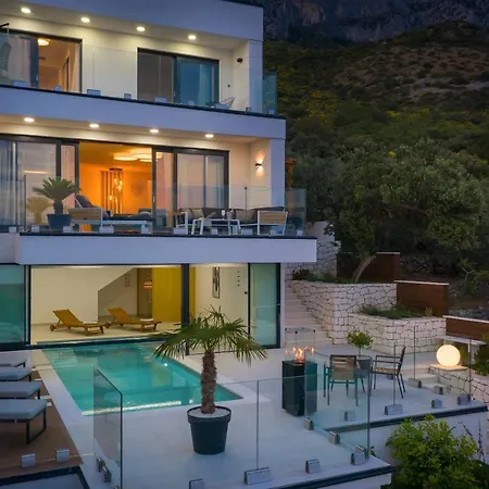 Bue Moon Holiday home *